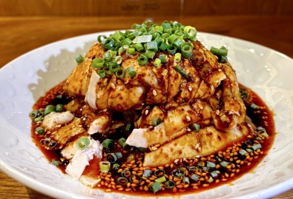 孔　［18:00-22:00］